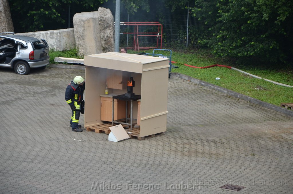 Tag der Offenen Tuer BF Koeln Weidenpesch Scheibenstr P539.JPG